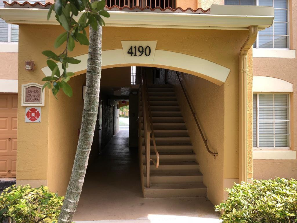 4190 San Marino Boulevard - Photo 0
