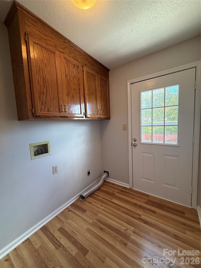 869 Crystal Springs Drive - Photo 3