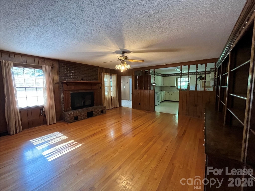 5625 Potter Road - Photo 10