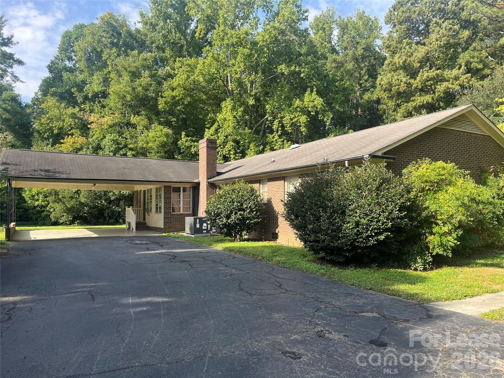 5625 Potter Road - Photo 22