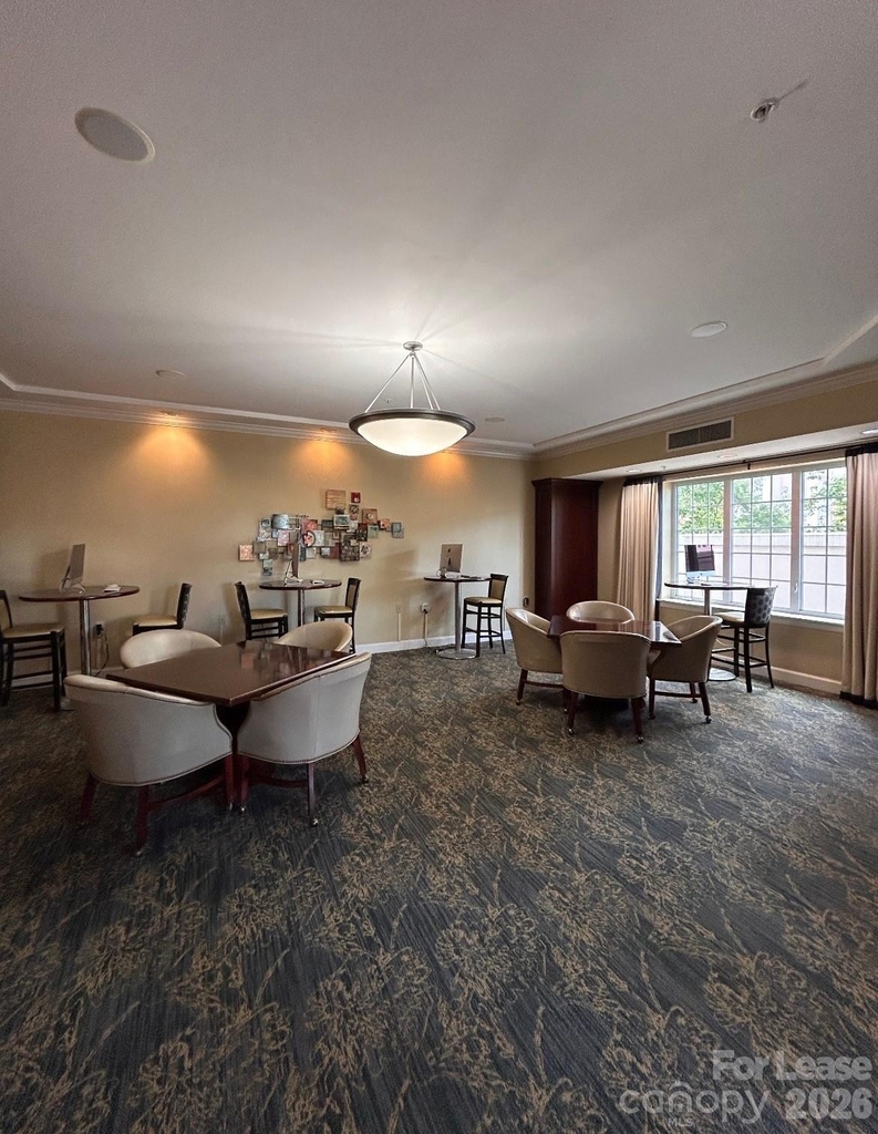 300 W 5th Street - Photo 11