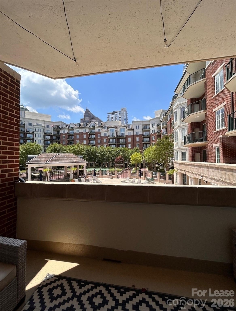 300 W 5th Street - Photo 5