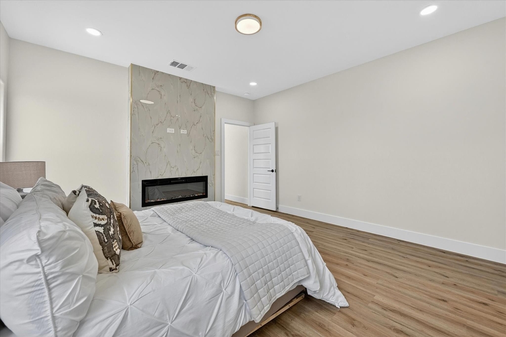 2505 Pennsylvania Avenue - Photo 22