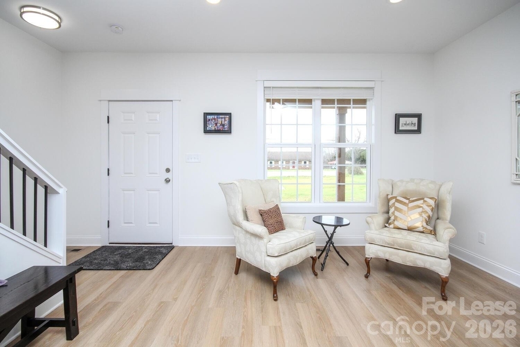 1082 Startown Road - Photo 3