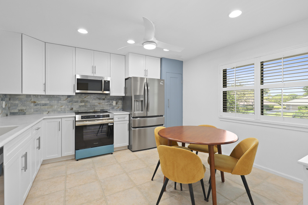 5172 Se Club Way - Photo 6