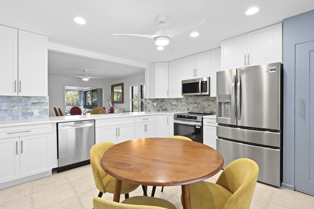 5172 Se Club Way - Photo 3