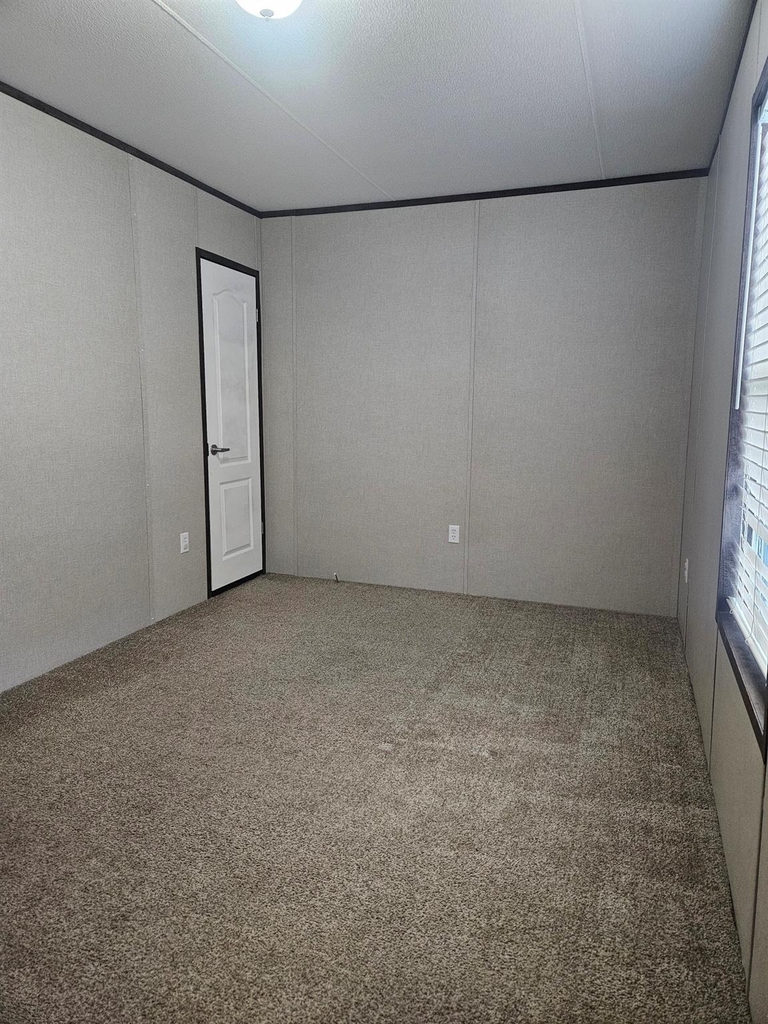 6501 W Hwy 199 - Photo 15