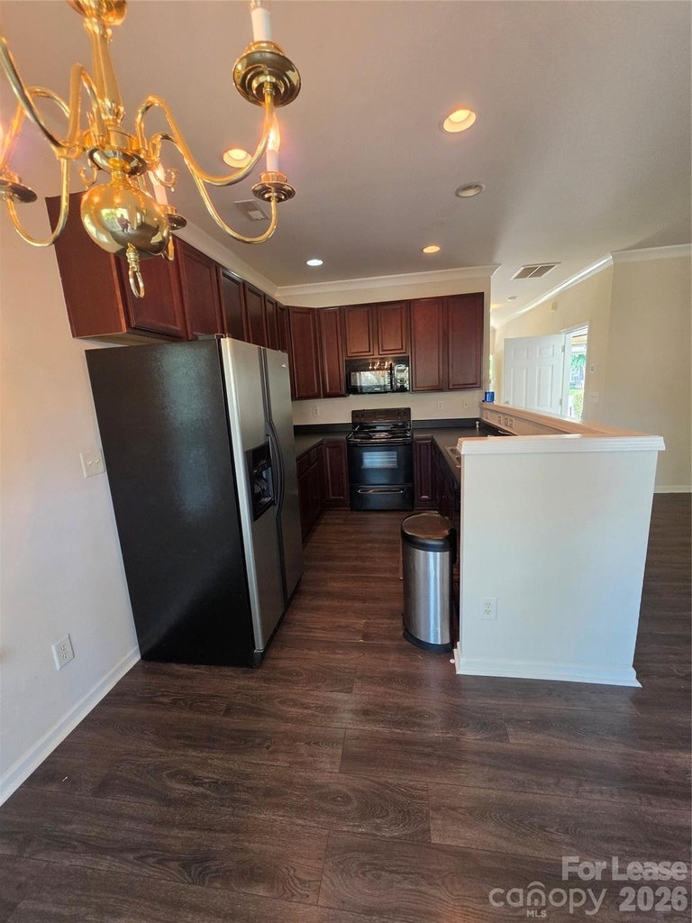 15542 Stronvar House Lane - Photo 1