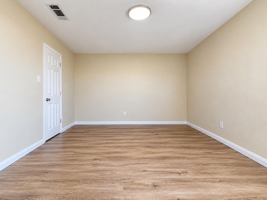 5945 Obsidian Creek Drive - Photo 14