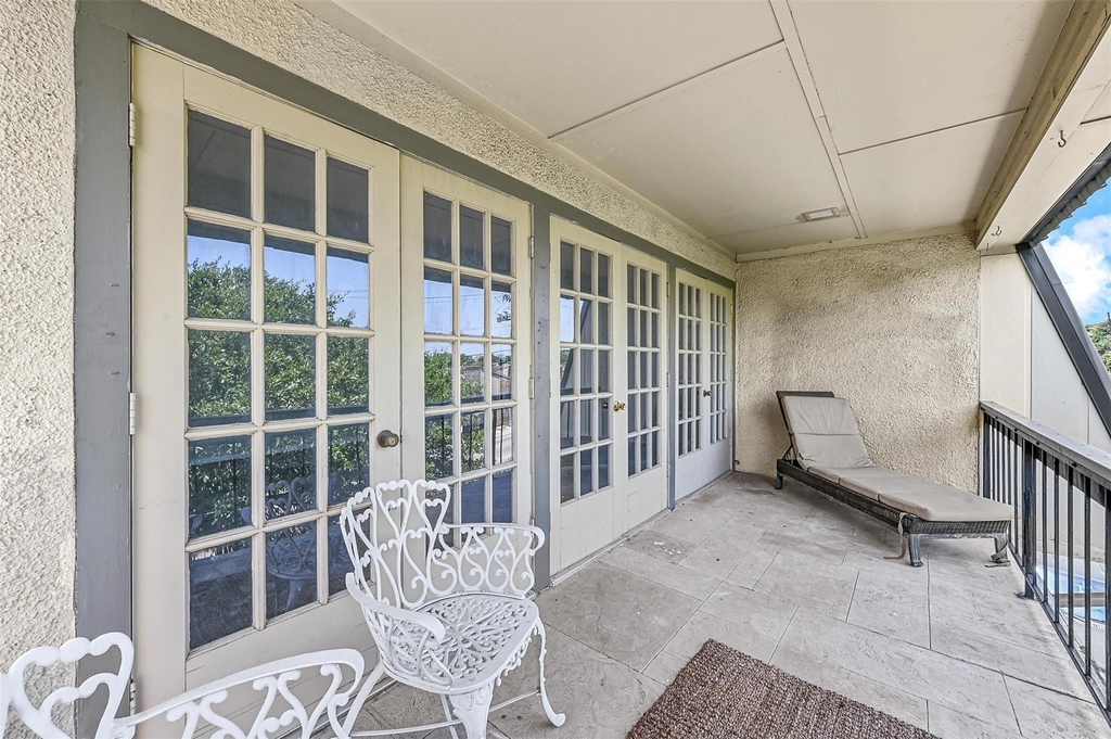 8560 Park Lane - Photo 16