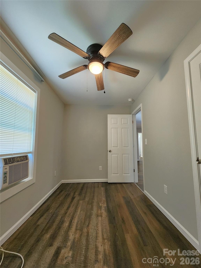 161 Cannon Avenue Nw - Photo 8
