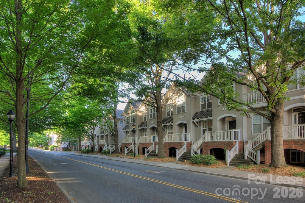 210 S Cedar Street - Photo 25