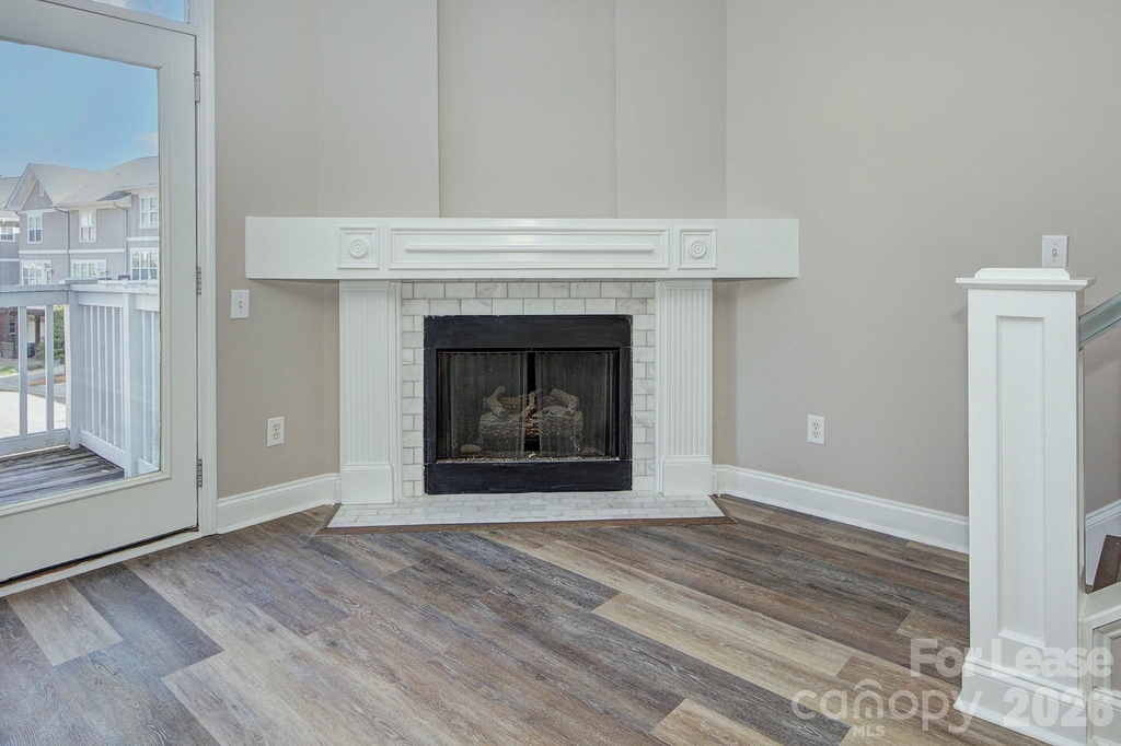 210 S Cedar Street - Photo 10
