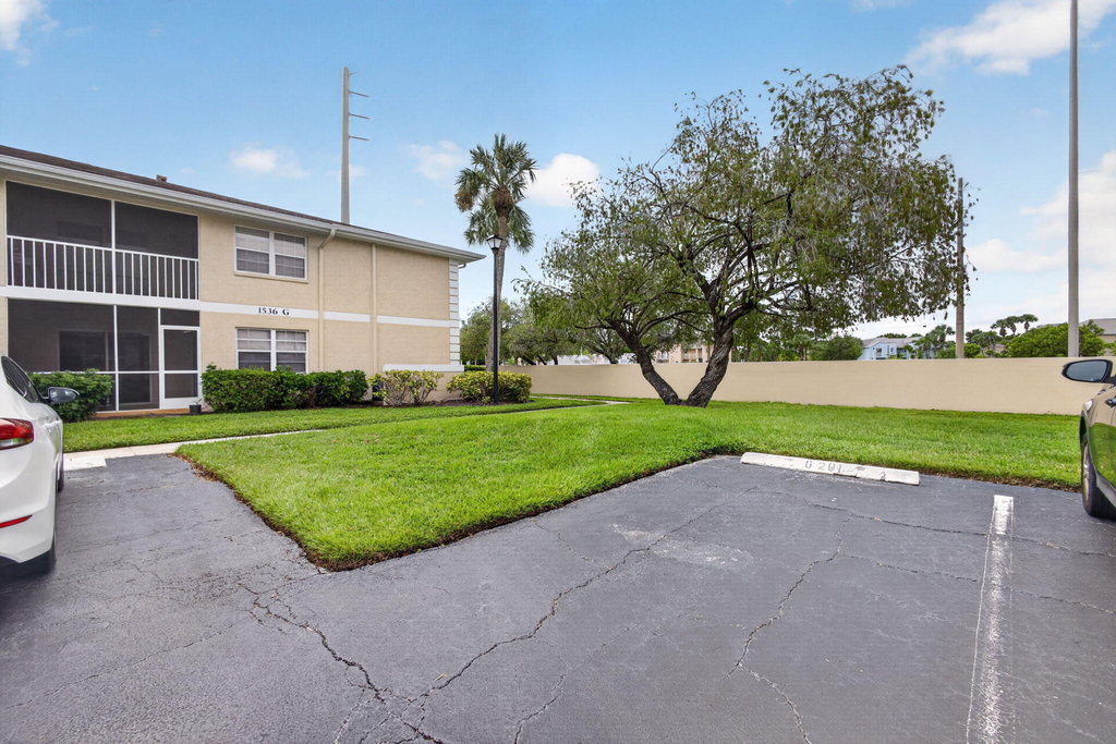 1536 Se Royal Green Circle - Photo 25