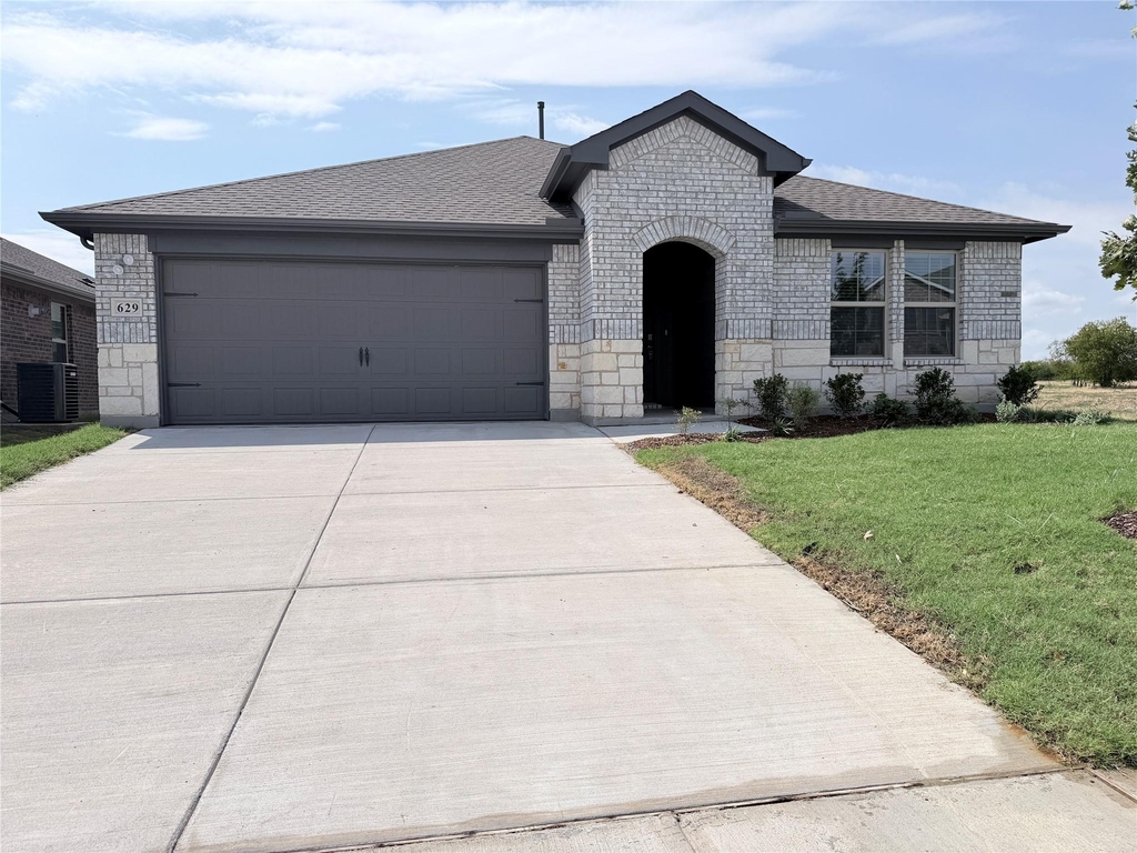 629 Dunham Road - Photo 0