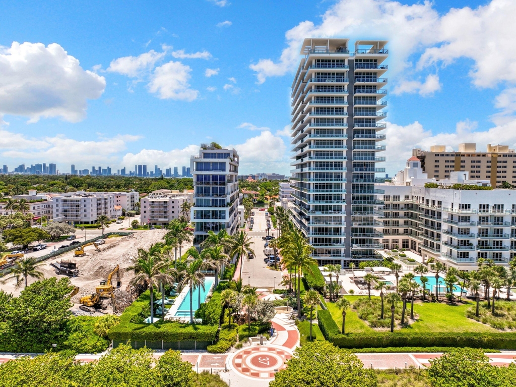 3710 Collins Avenue - Photo 33