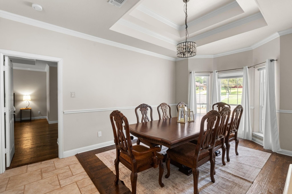 8517 Woodlake Circle - Photo 11