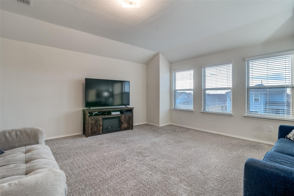 1965 Travertine Avenue - Photo 13