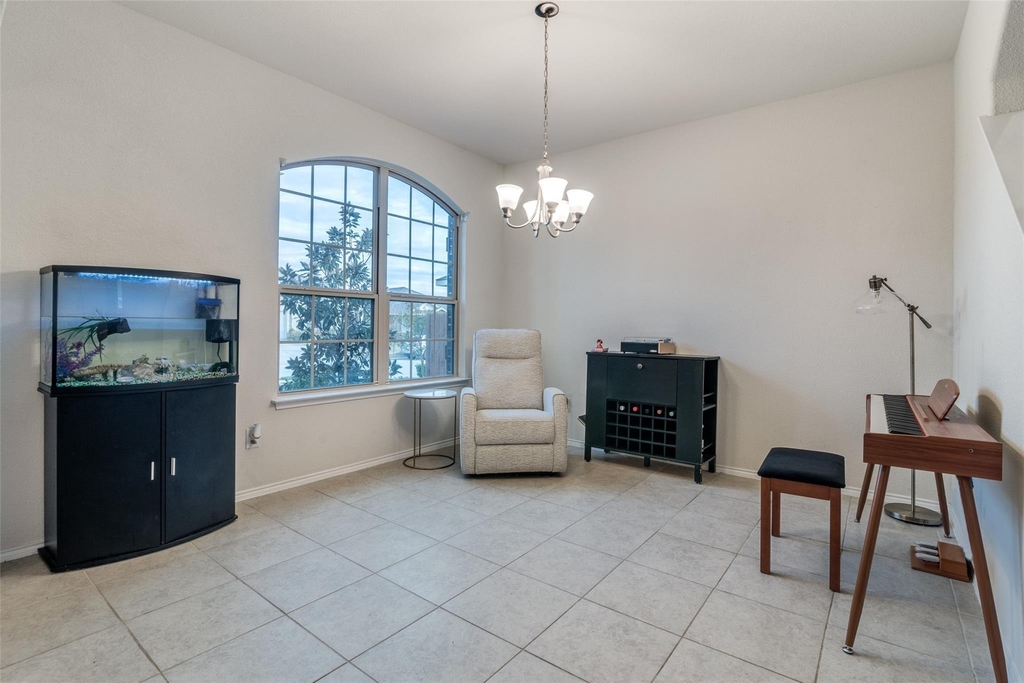 1965 Travertine Avenue - Photo 14