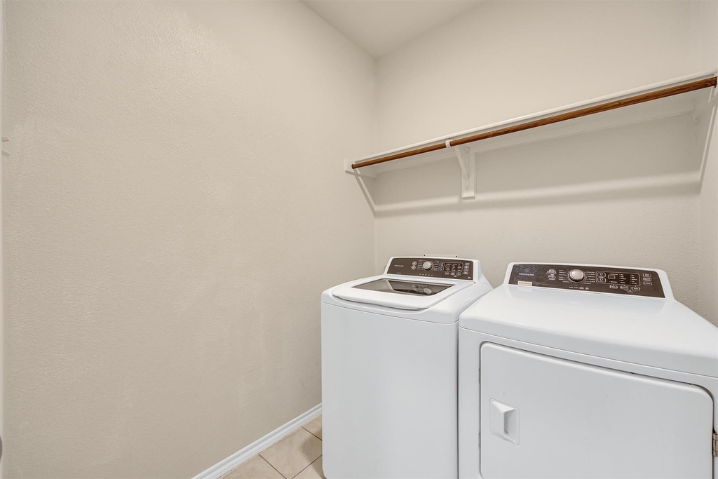 2271 Bryant Lane - Photo 7