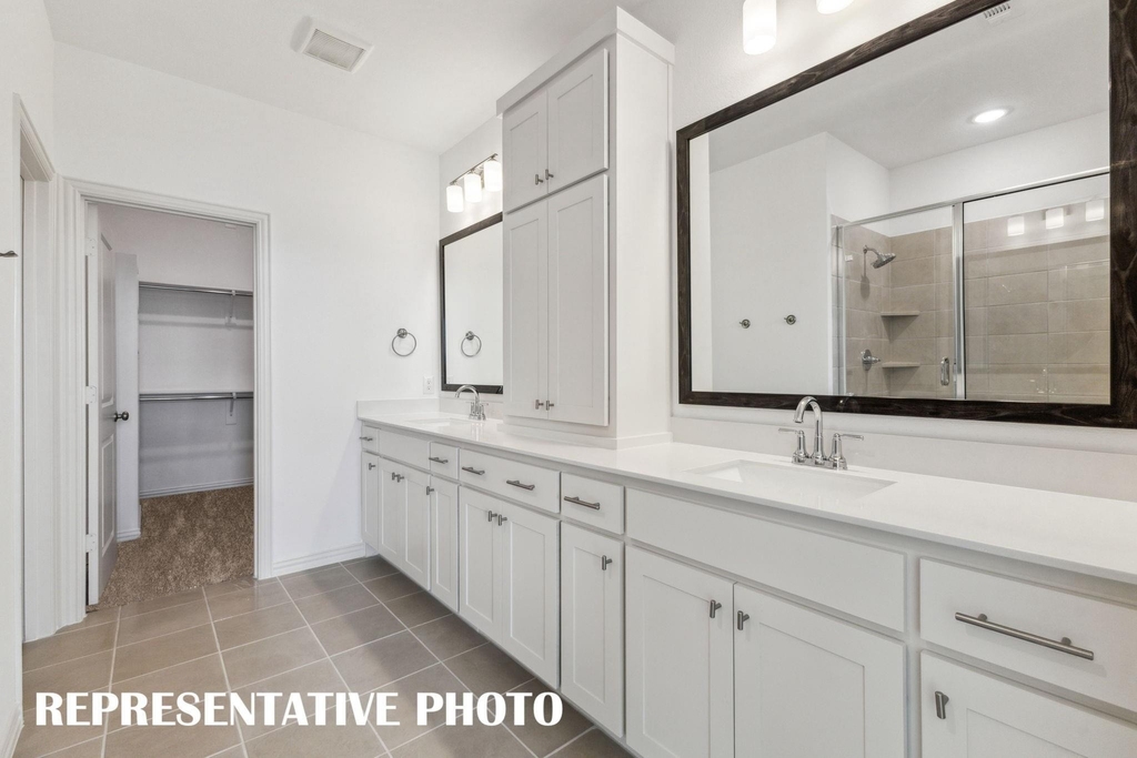 1023 Splitrock Drive - Photo 11