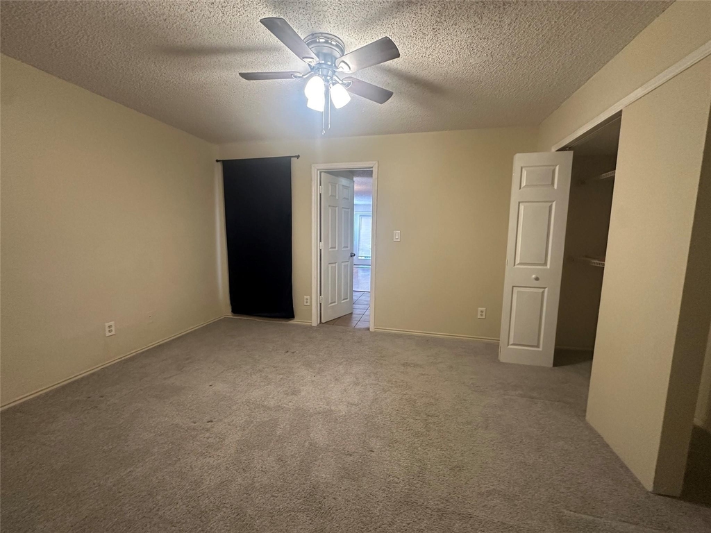 9825 Walnut Street - Photo 3