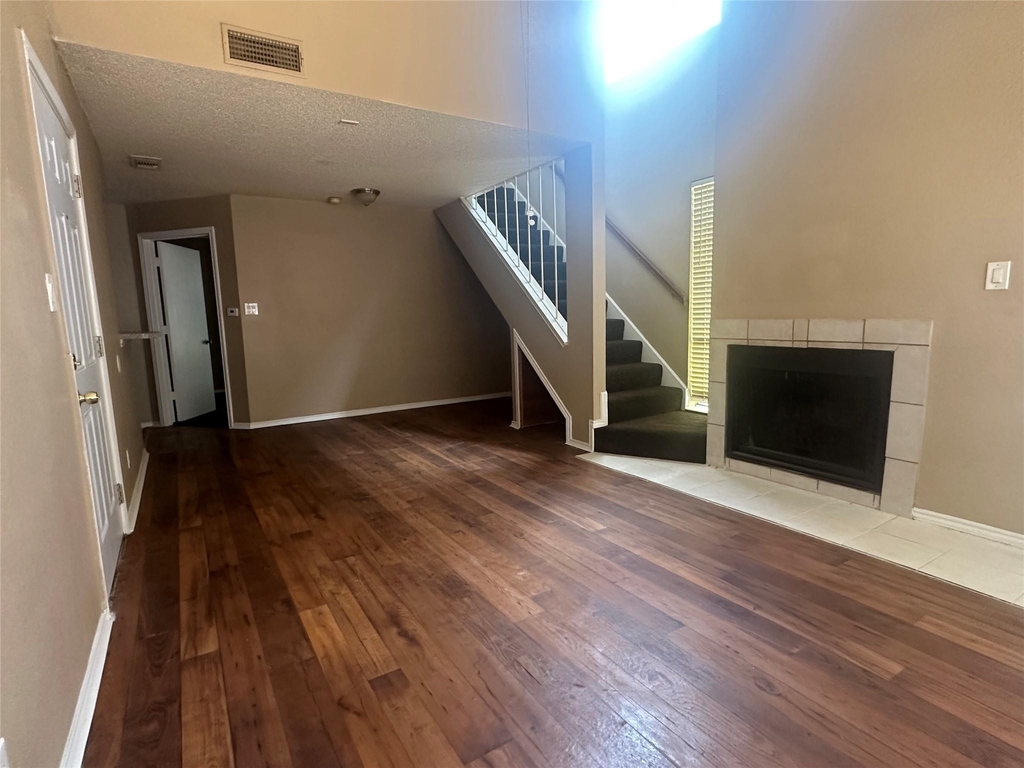 9823 Walnut Street - Photo 1