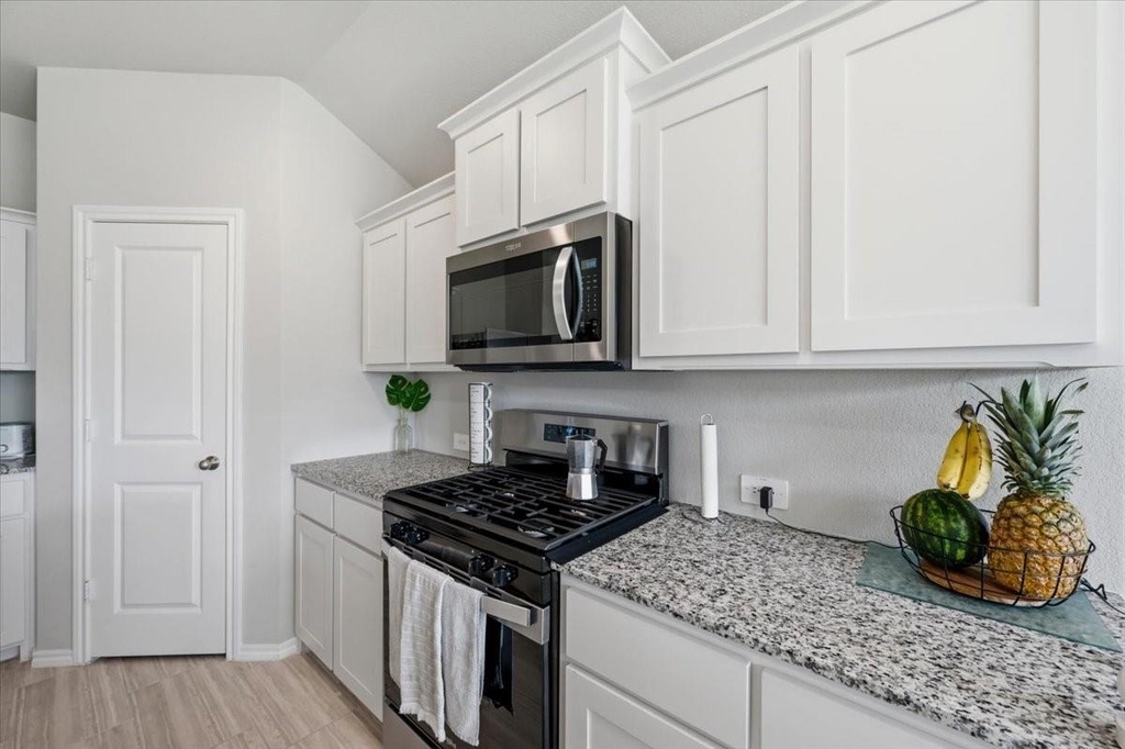 8425 Coffee Springs Drive - Photo 14