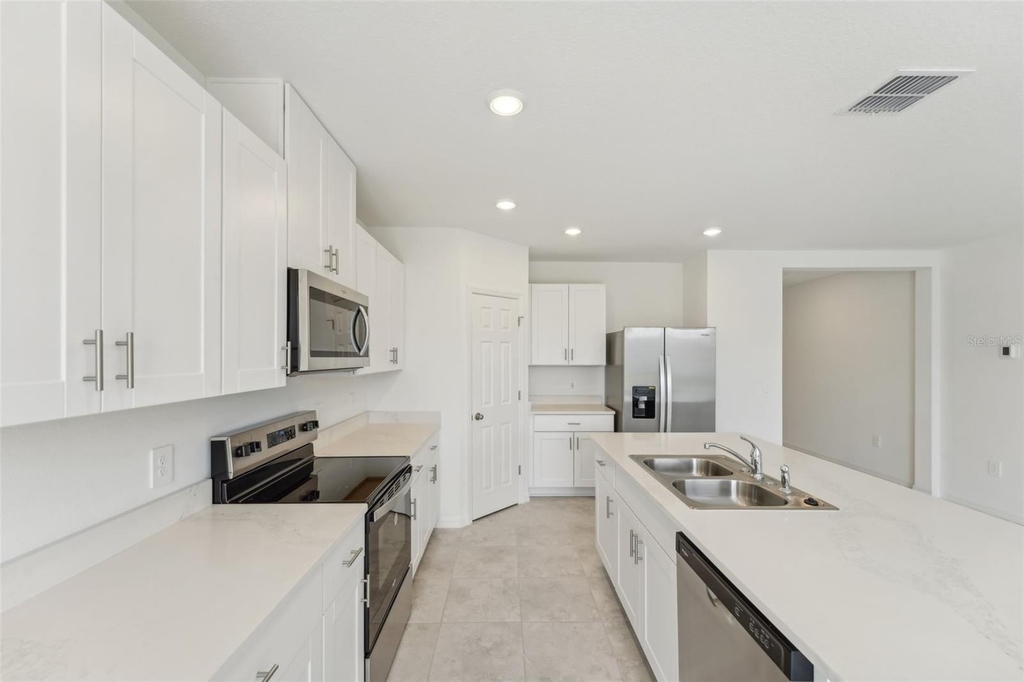 3824 Giorgio Drive - Photo 3