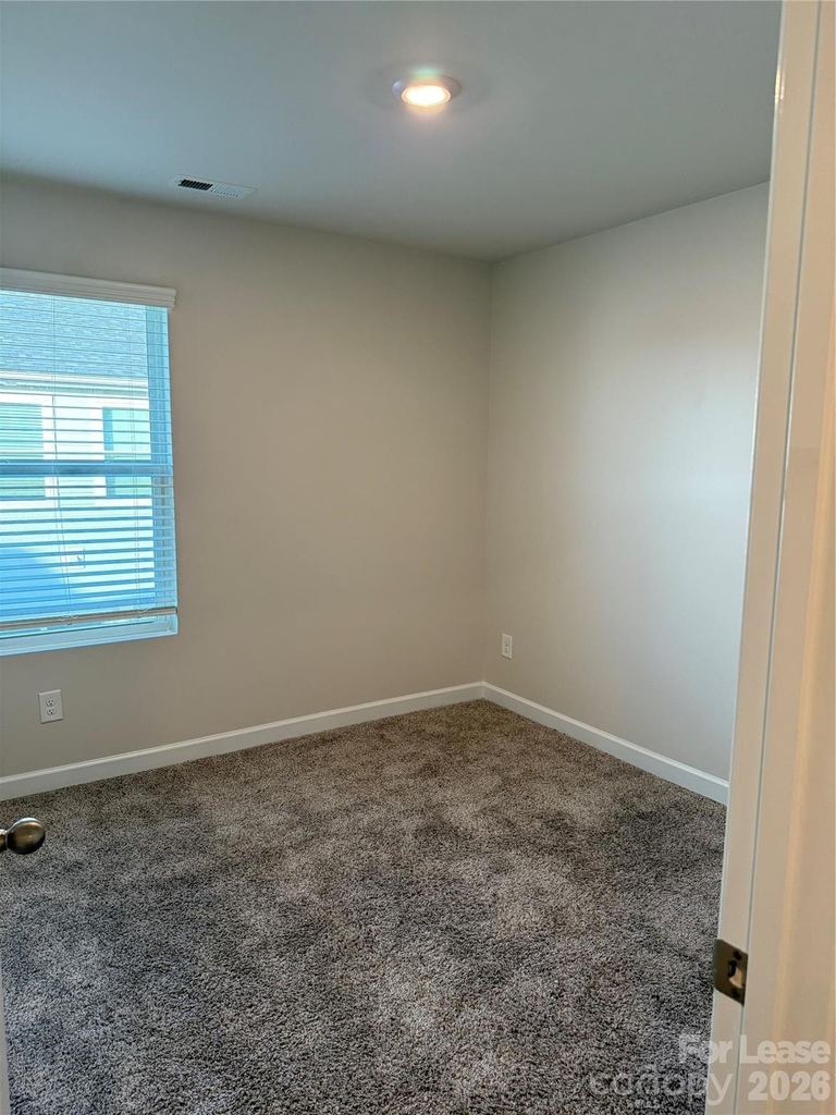 7221 Bryce Avenue - Photo 18
