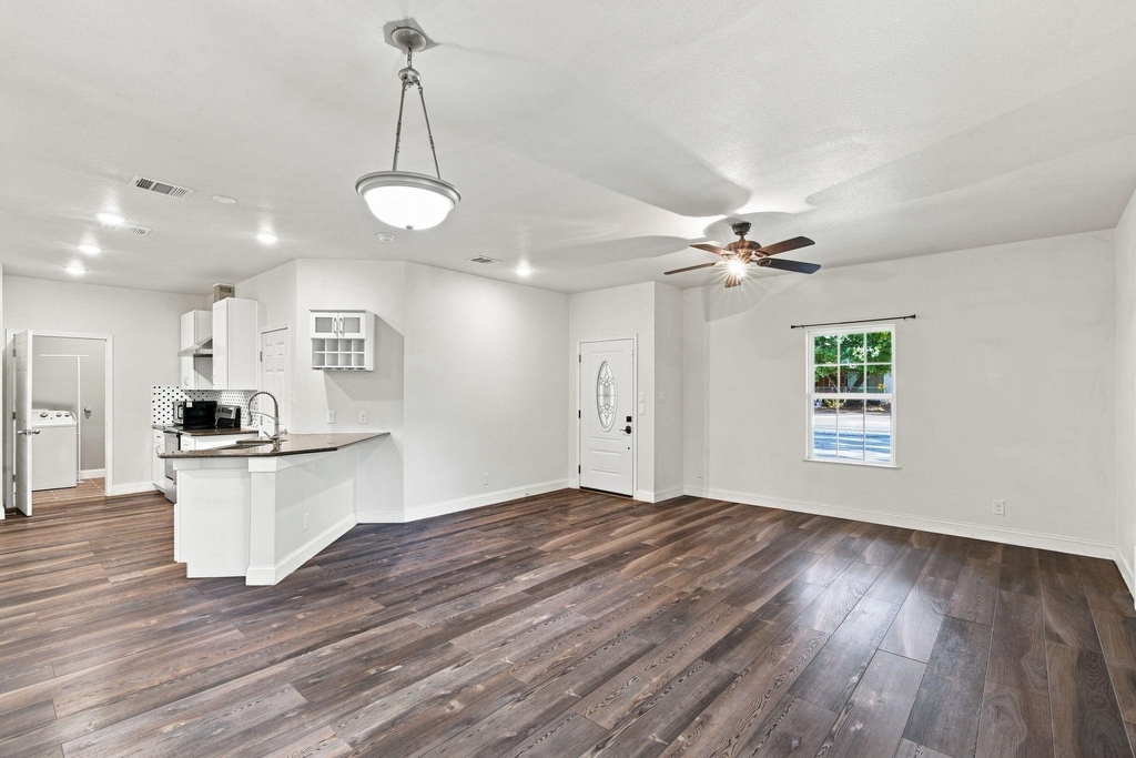 1837 Jennifer Court - Photo 7