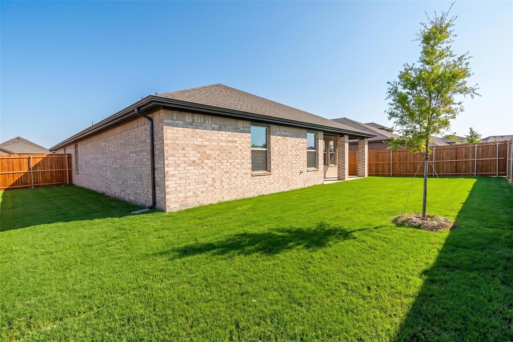 2025 Hearn Drive - Photo 29