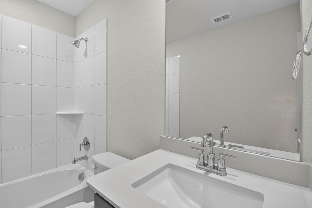 2025 Hearn Drive - Photo 17
