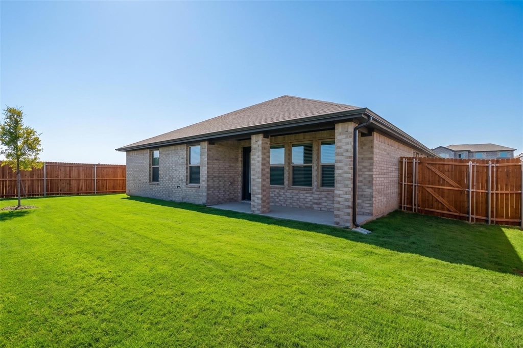 2025 Hearn Drive - Photo 28