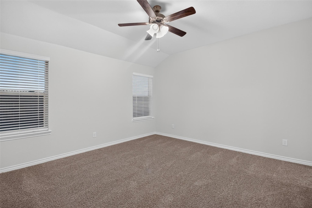 2025 Hearn Drive - Photo 25