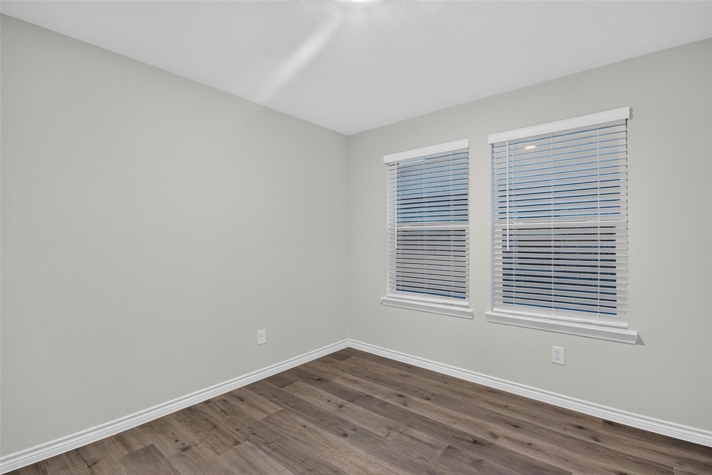 2025 Hearn Drive - Photo 23