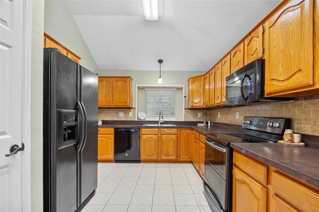 2726 Crosslands Drive - Photo 8