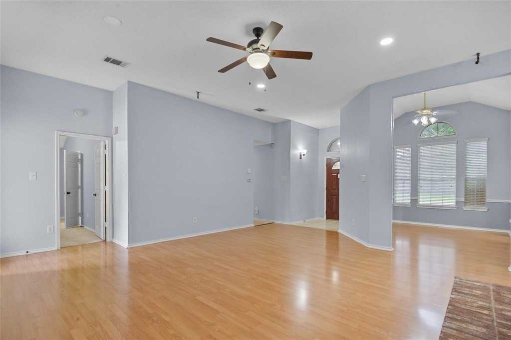 2726 Crosslands Drive - Photo 5