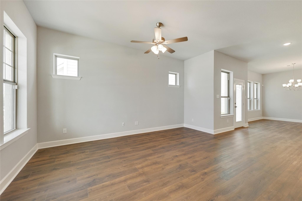 14421 Walsh Avenue - Photo 7