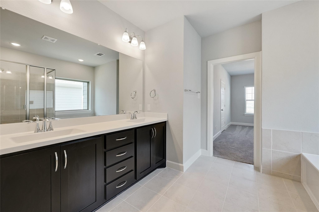 14421 Walsh Avenue - Photo 18