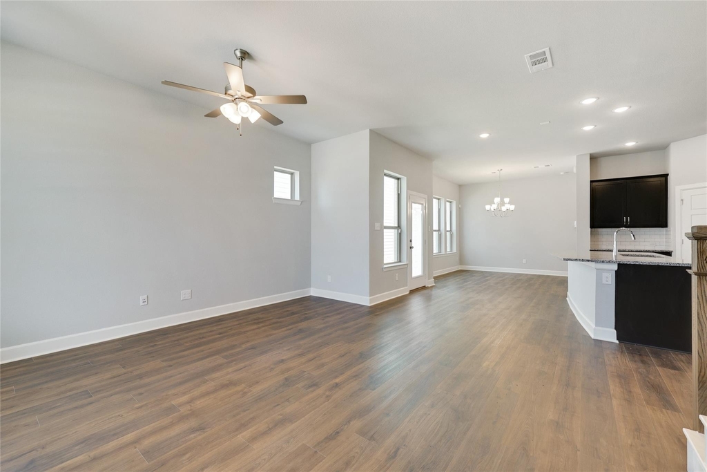 14421 Walsh Avenue - Photo 6