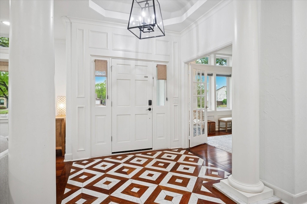 5909 Goliad Avenue - Photo 1
