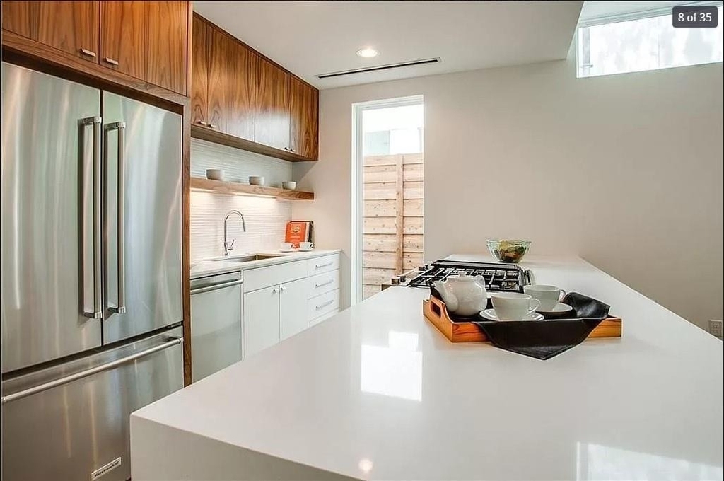 2308 N Prairie Avenue - Photo 7