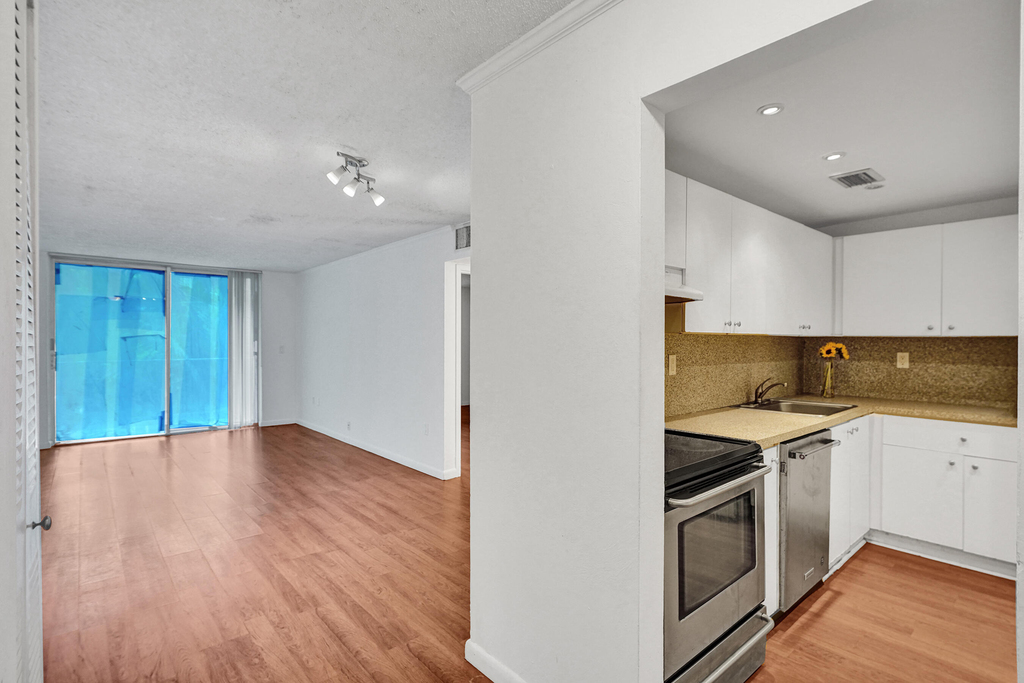 1805 Sans Souci Boulevard - Photo 4