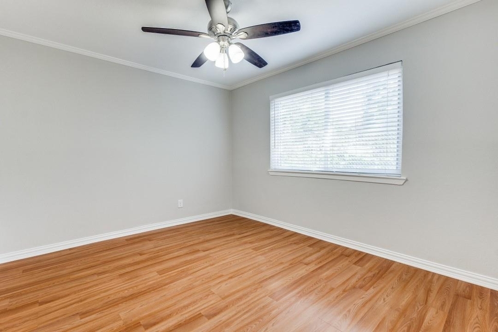 5508 Tremont Street - Photo 9