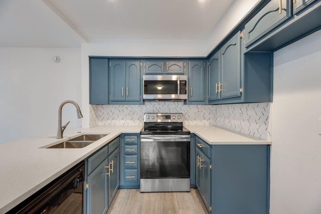 2946 Allister Street - Photo 14