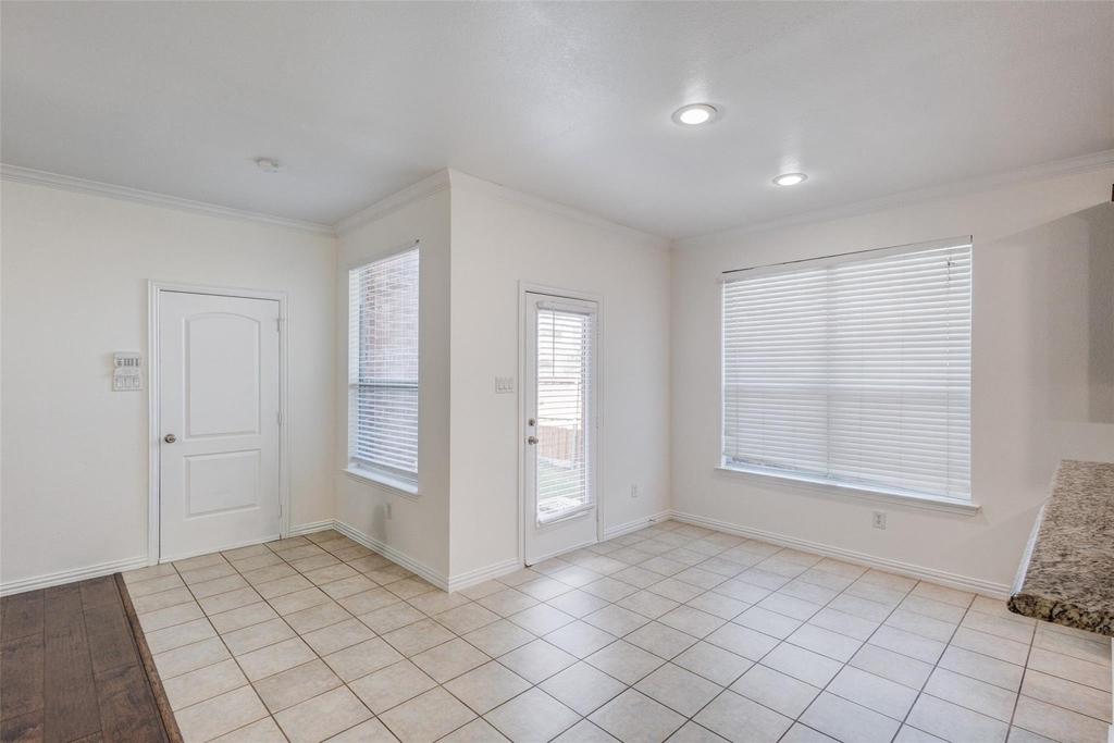 1037 Kyan Lane - Photo 14