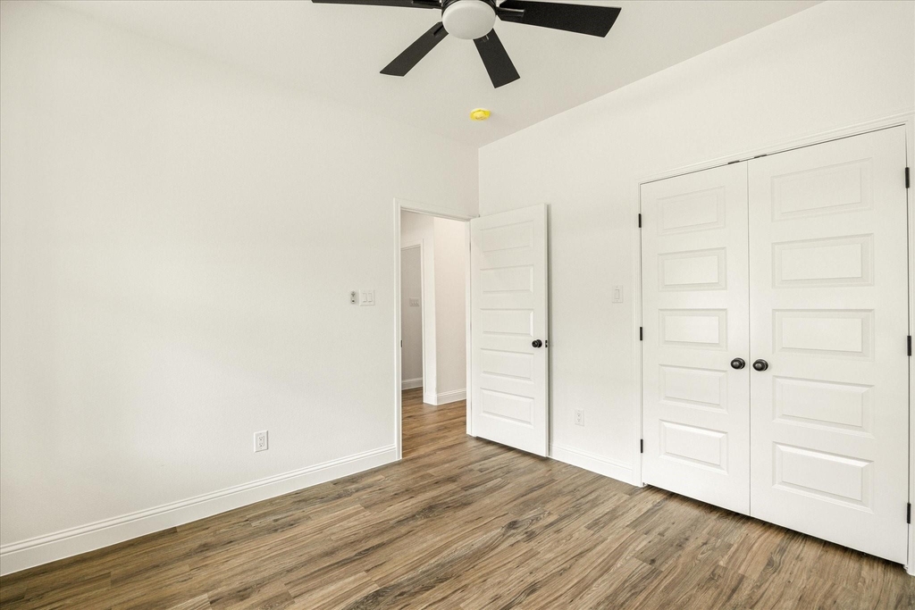 5714 Barkridge Drive - Photo 16