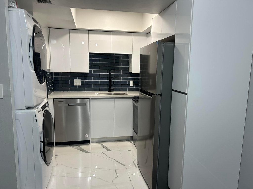 3264 Nw 84th Avenue - Photo 1
