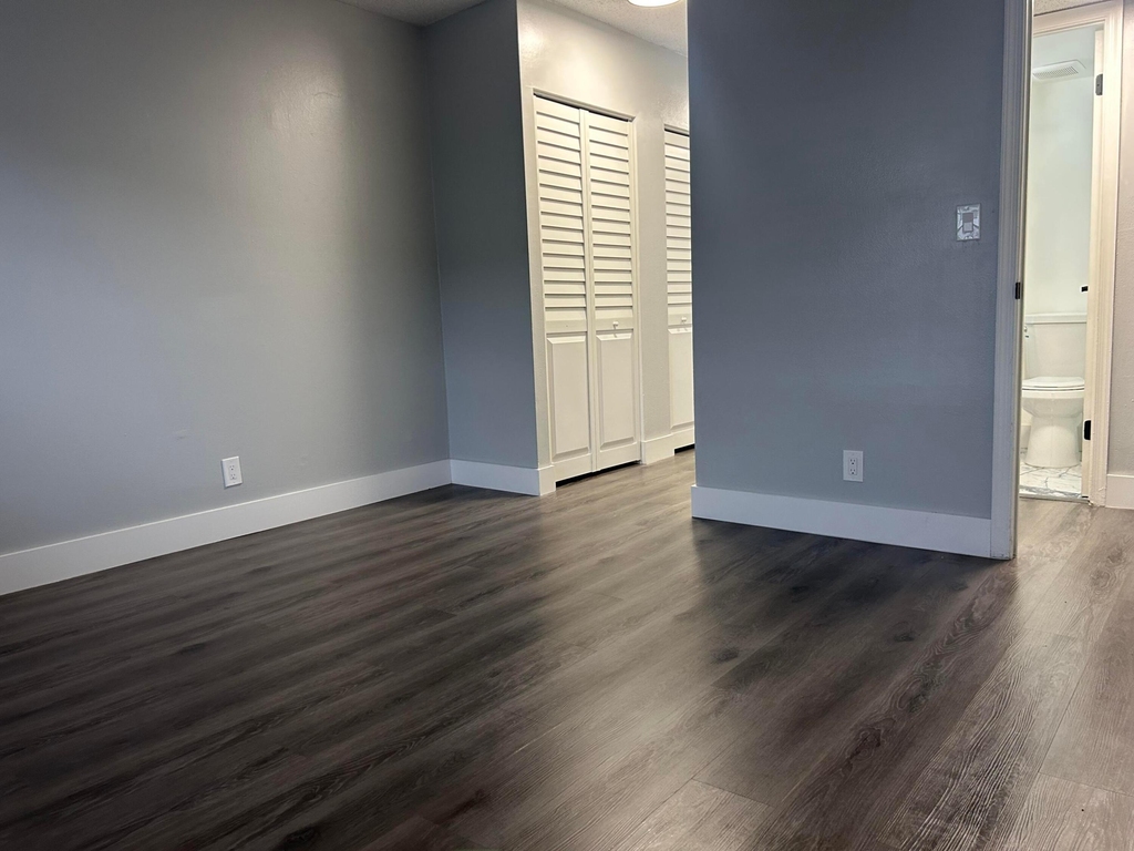 3264 Nw 84th Avenue - Photo 2